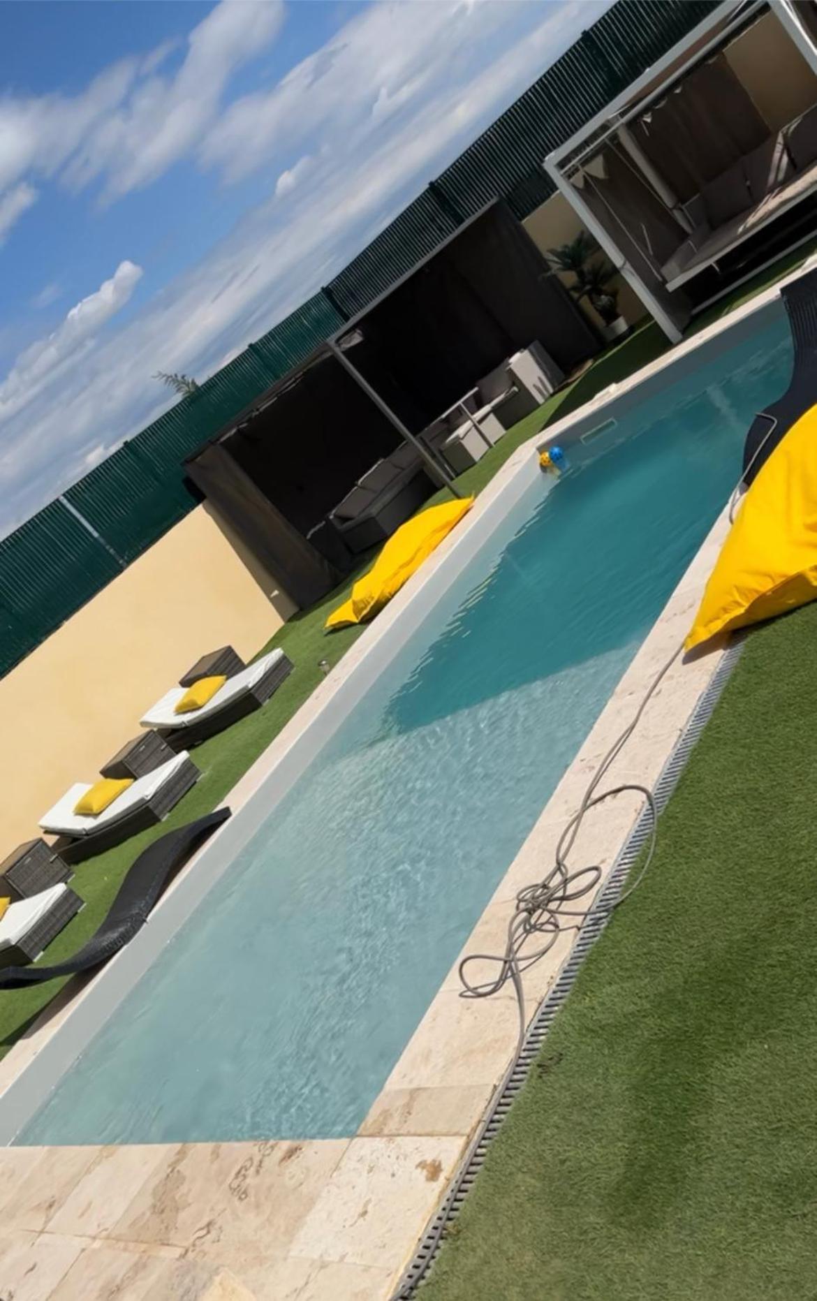 Love Room Givors Exterior foto